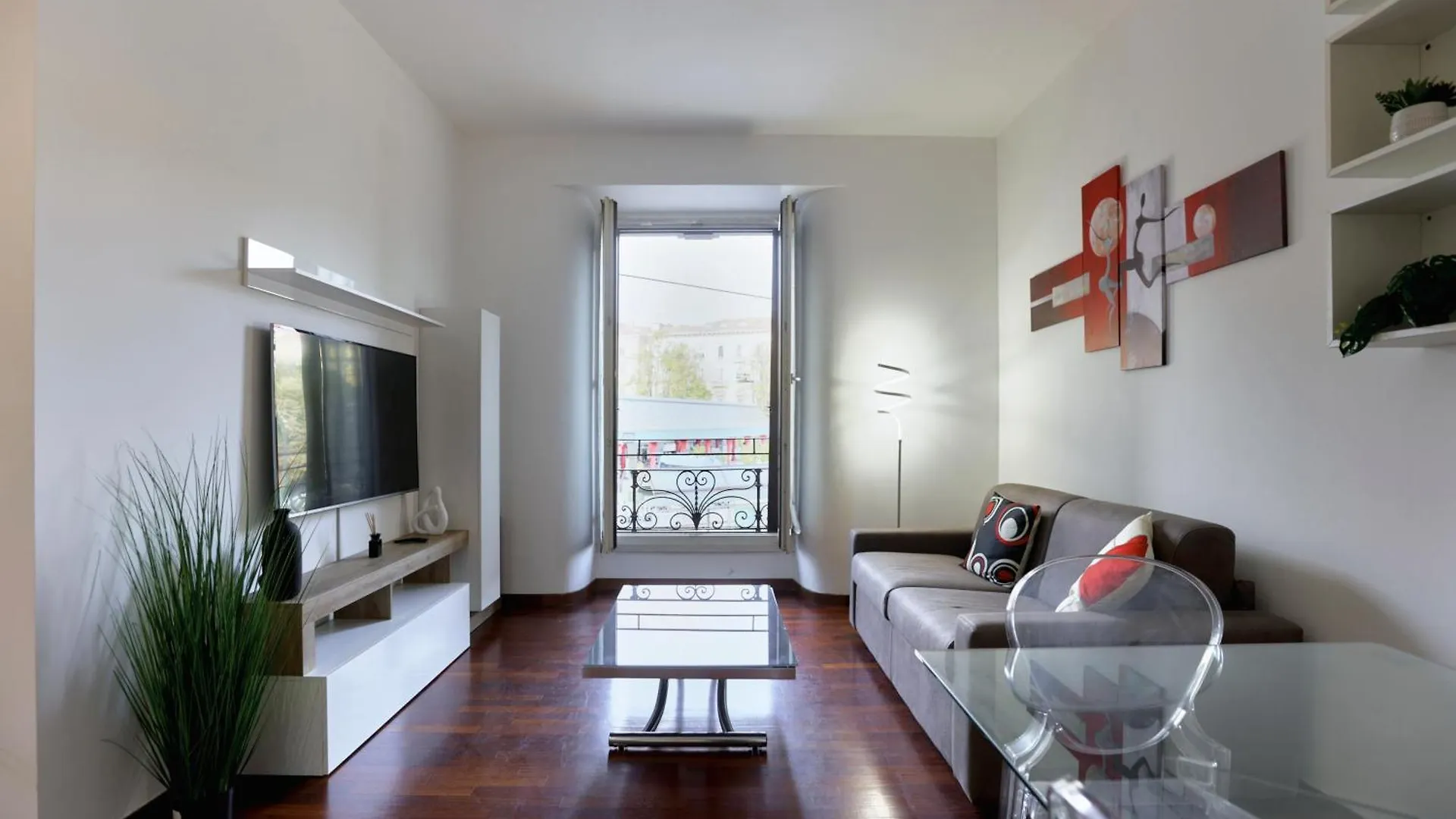 מילאנו Cadorna Cityview Flat - Strategic Position In The Middle Of The Square